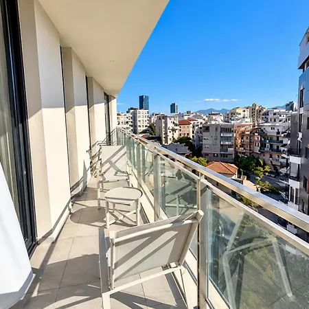 Oslo At Golden Tower Modern 2br Apartment