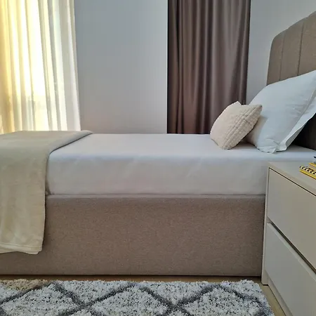 Oslo At Golden Tower Modern 2br *