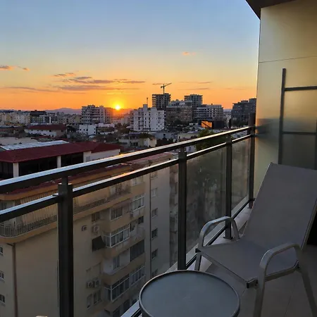 Apartment Oslo At Golden Tower Modern 2br *