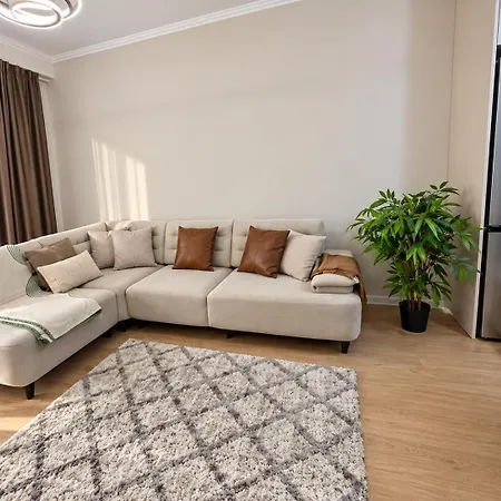 Oslo At Golden Tower Modern 2br Apartment Tirana